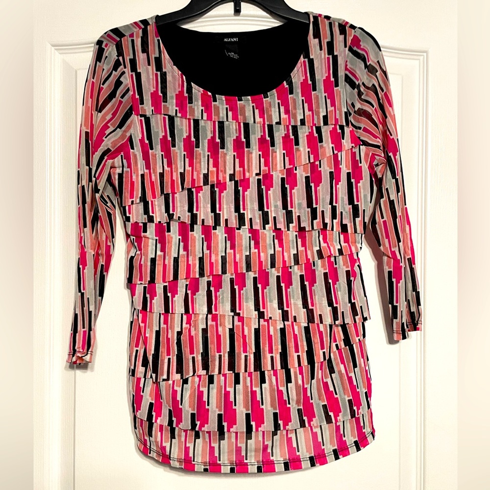ALFANI women’s blouse size medium